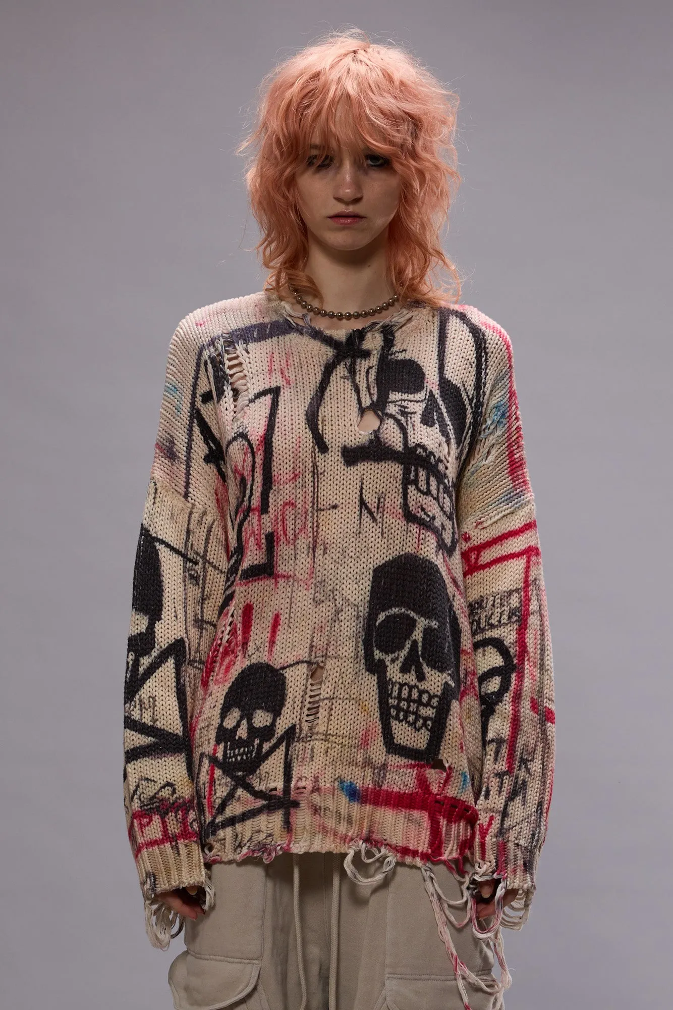 PRINTED OVERSIZED SWEATER - SKULL GRAFFITI PRINT